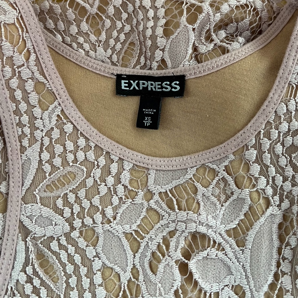 Express Lace Racerback Top - Picture 3 of 3